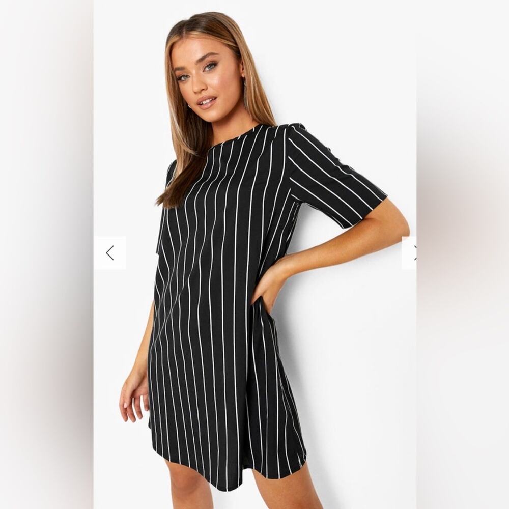 Boohoo Black and White Striped Shift Dress size 4